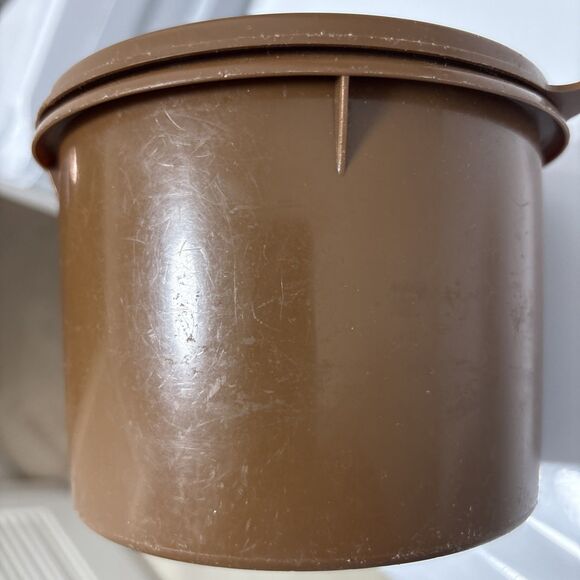 Vintage Tupperware Brown Coffee Canister with Lid – 1970s Retro Kitchen Storage - Picture 6 of 8